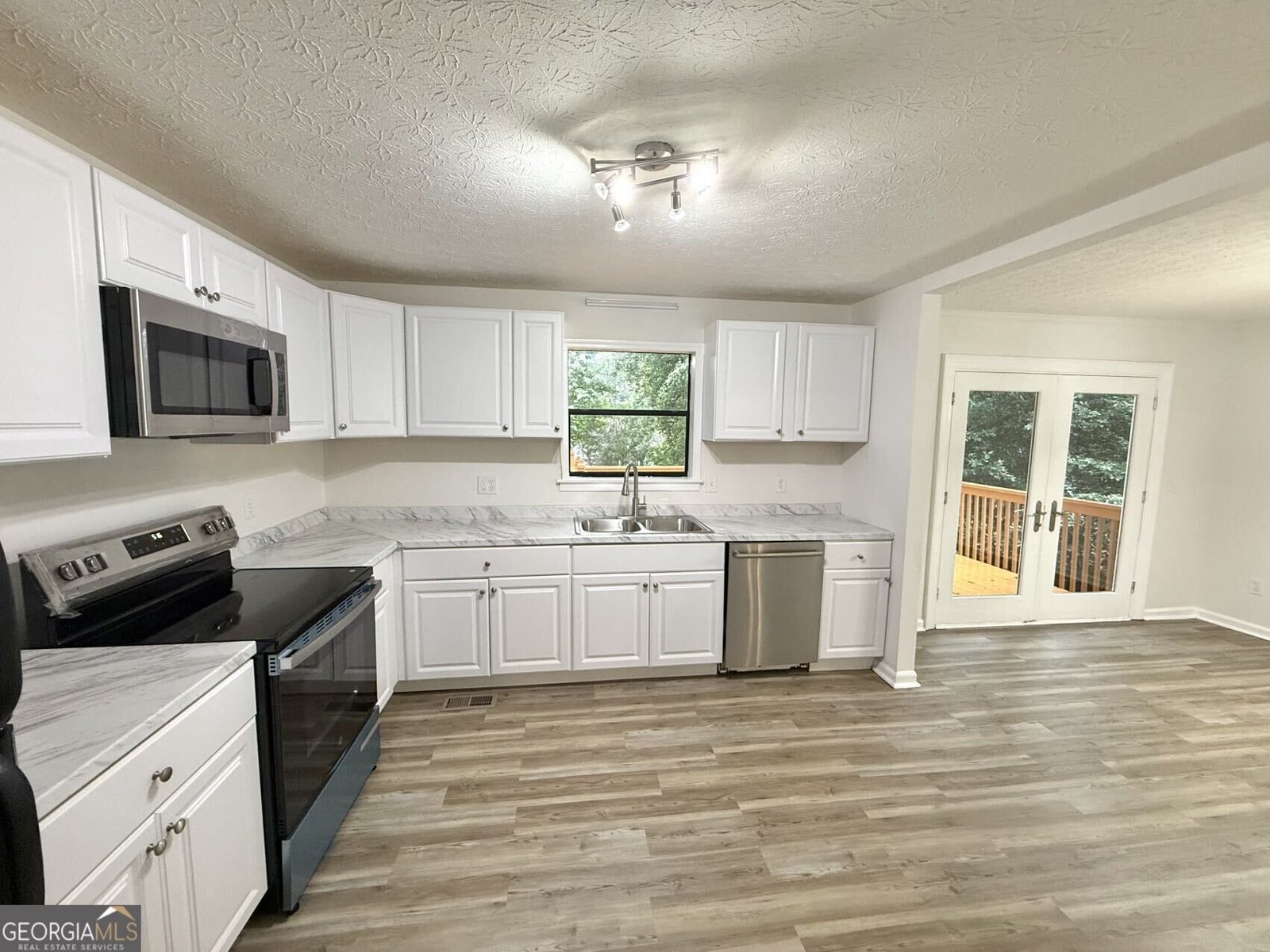 4100 Oak Stone Drive Douglasville - Photo 8