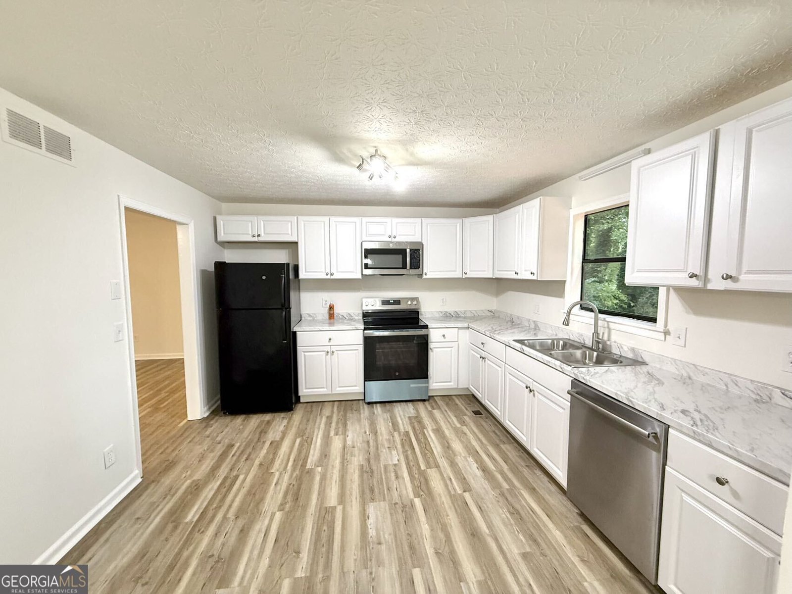 4100 Oak Stone Drive Douglasville - Photo 9