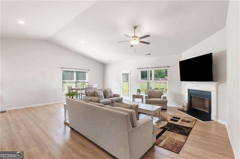 1074 Pine View Trail Monroe - Photo 14