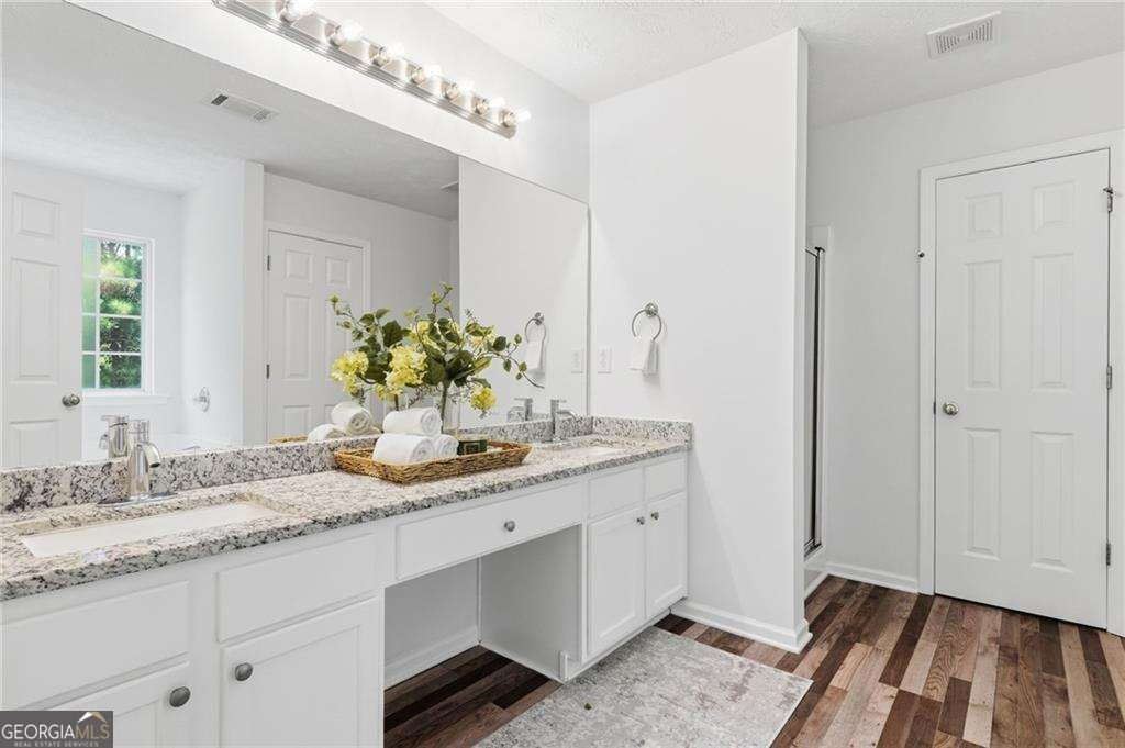 5492 Skylar Creek Lane Buford - Photo 18