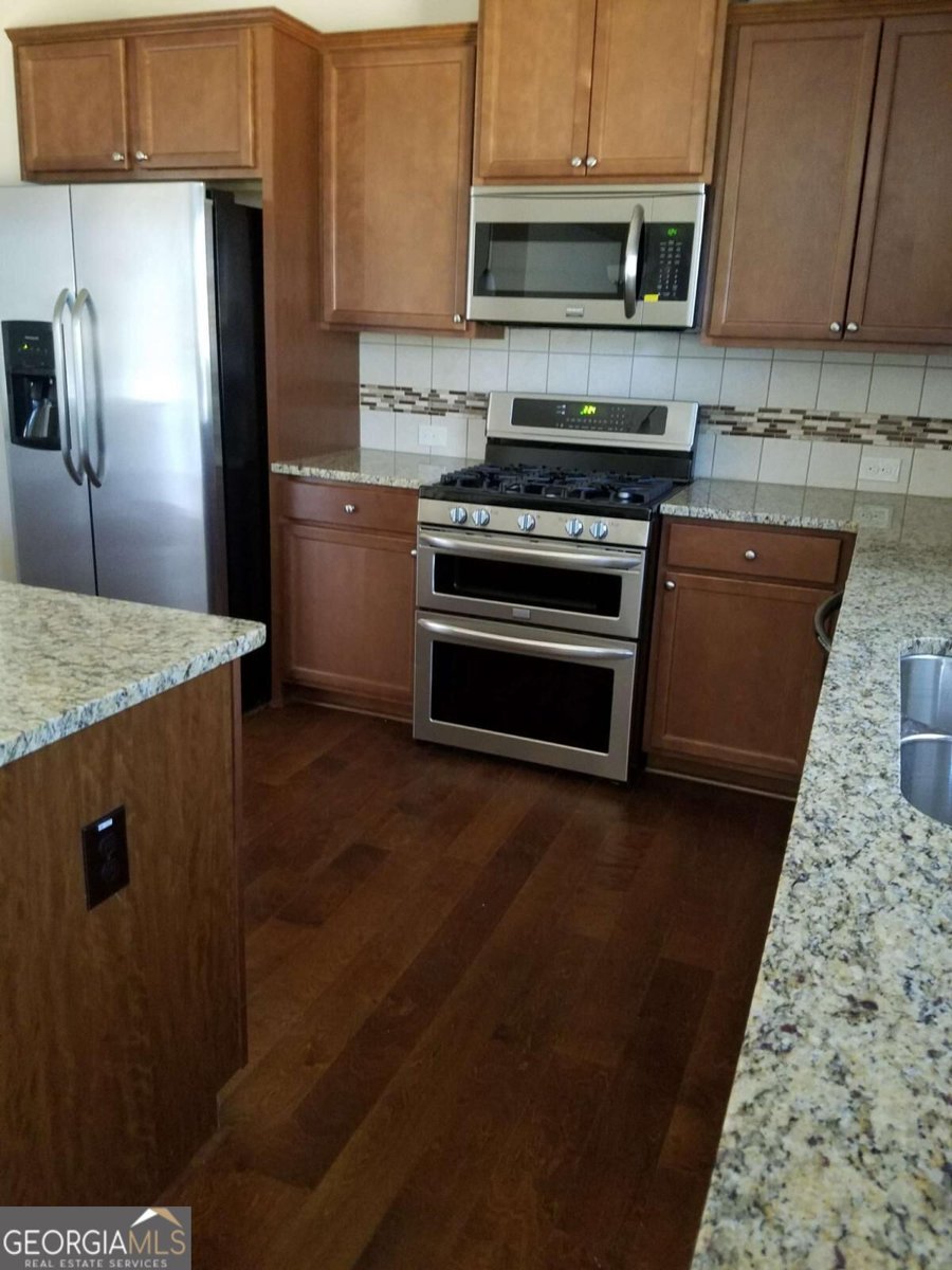 1200 Newbridge Circle Buford - Photo 6