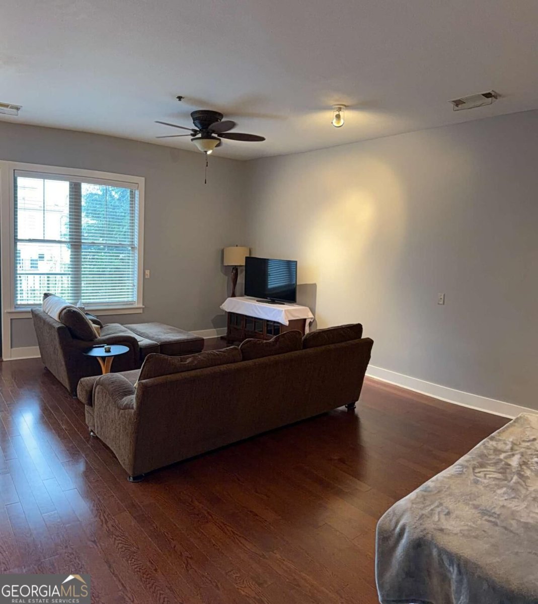 1195 Milton Terrace Atlanta - Photo 6