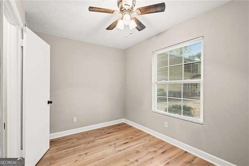 1330 Surrey Lane Marietta - Photo 18