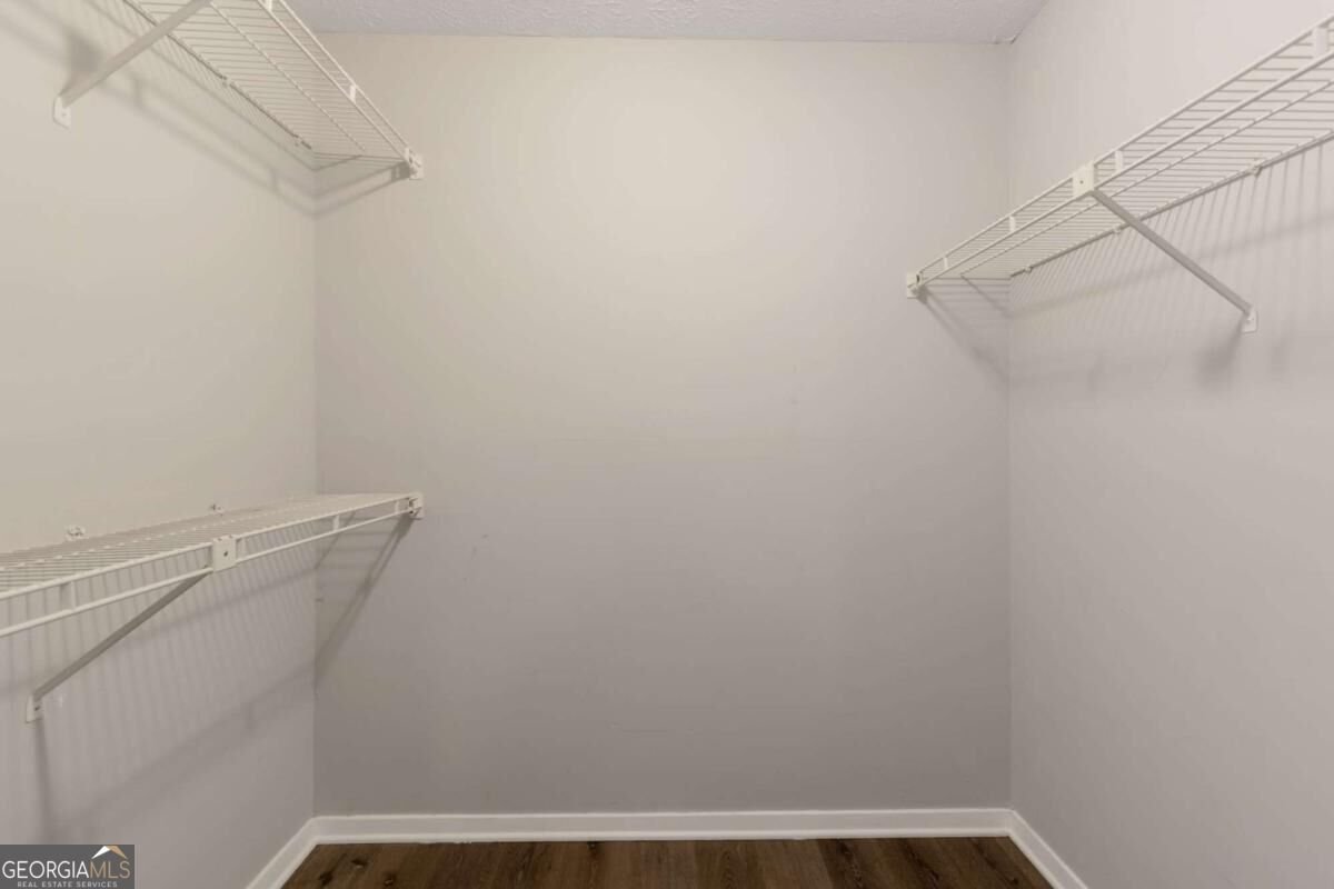 5557 Mountain Springs Circle Stone Mountain - Photo 25