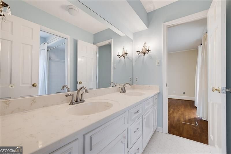 5715 Lake Island Drive Sandy Springs - Photo 18