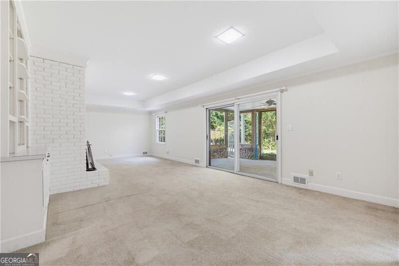 5715 Lake Island Drive Sandy Springs - Photo 22
