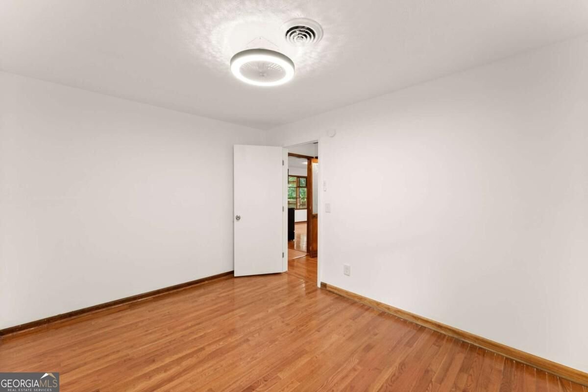 195 Golden Avenue Dahlonega - Photo 18