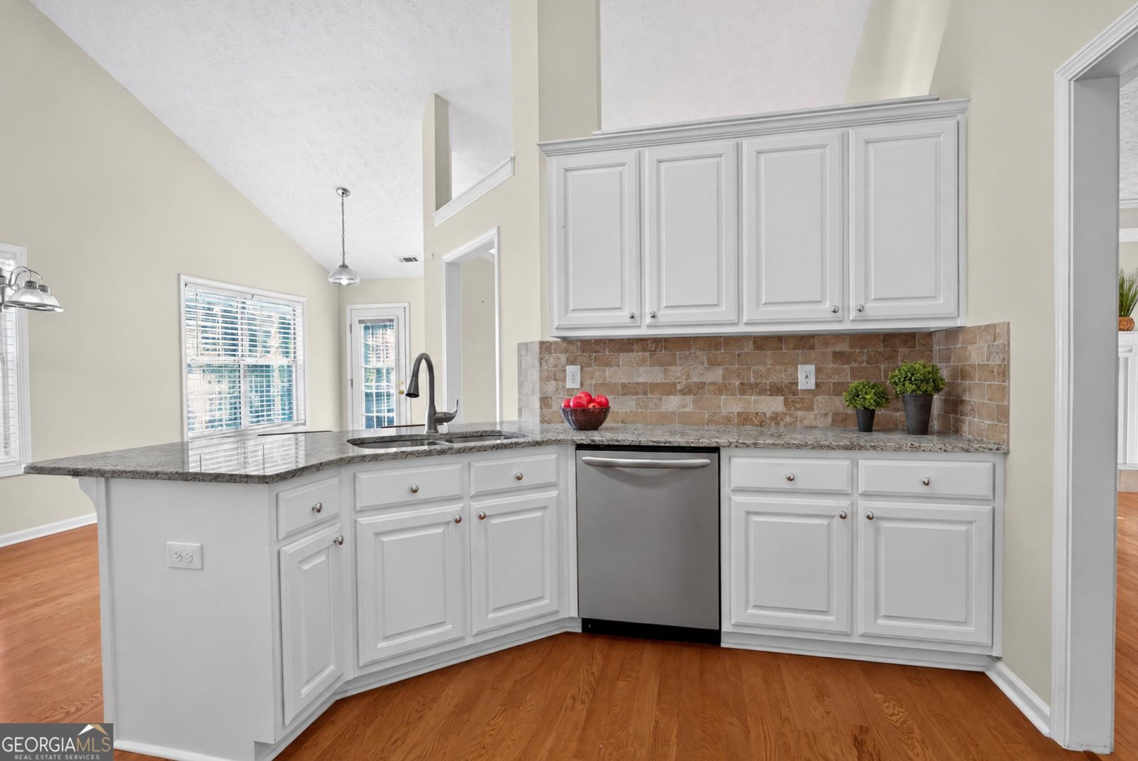 1855 Snow Hill Court Lawrenceville - Photo 9
