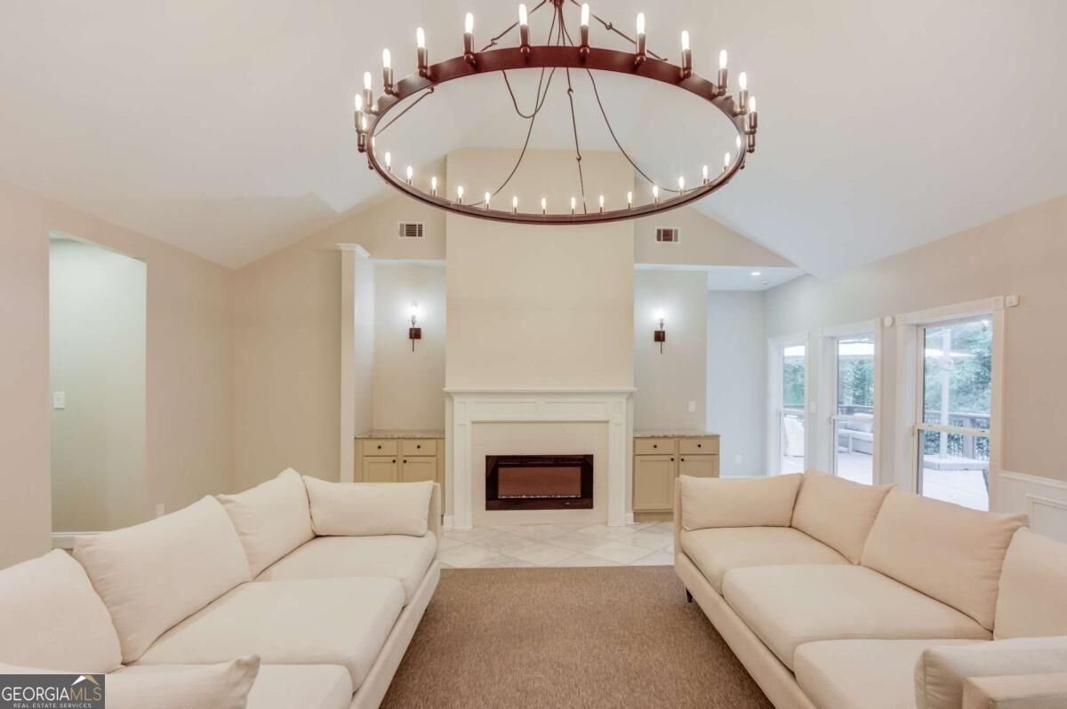 7680 Ryefield Drive Sandy Springs - Photo 16