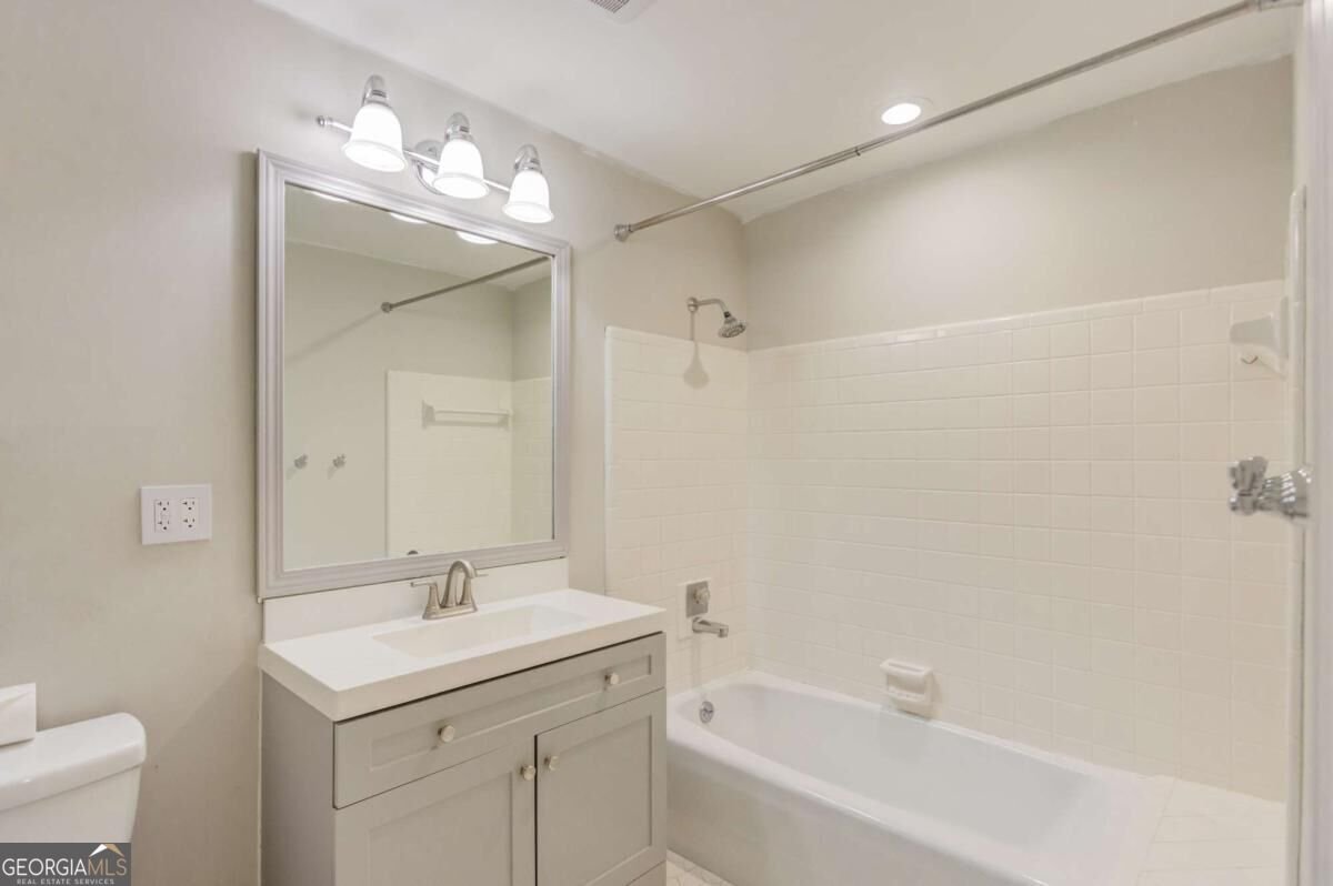 7680 Ryefield Drive Sandy Springs - Photo 43