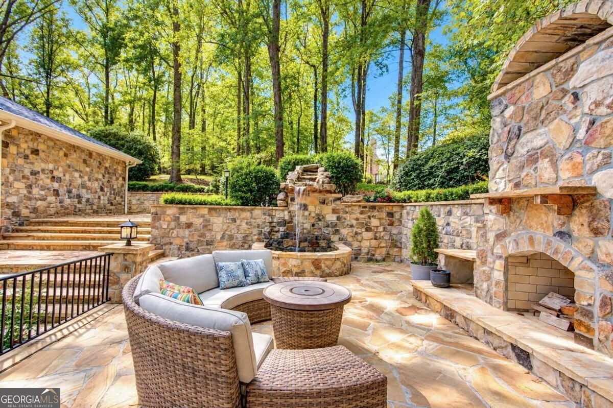 7680 Ryefield Drive Sandy Springs - Photo 69