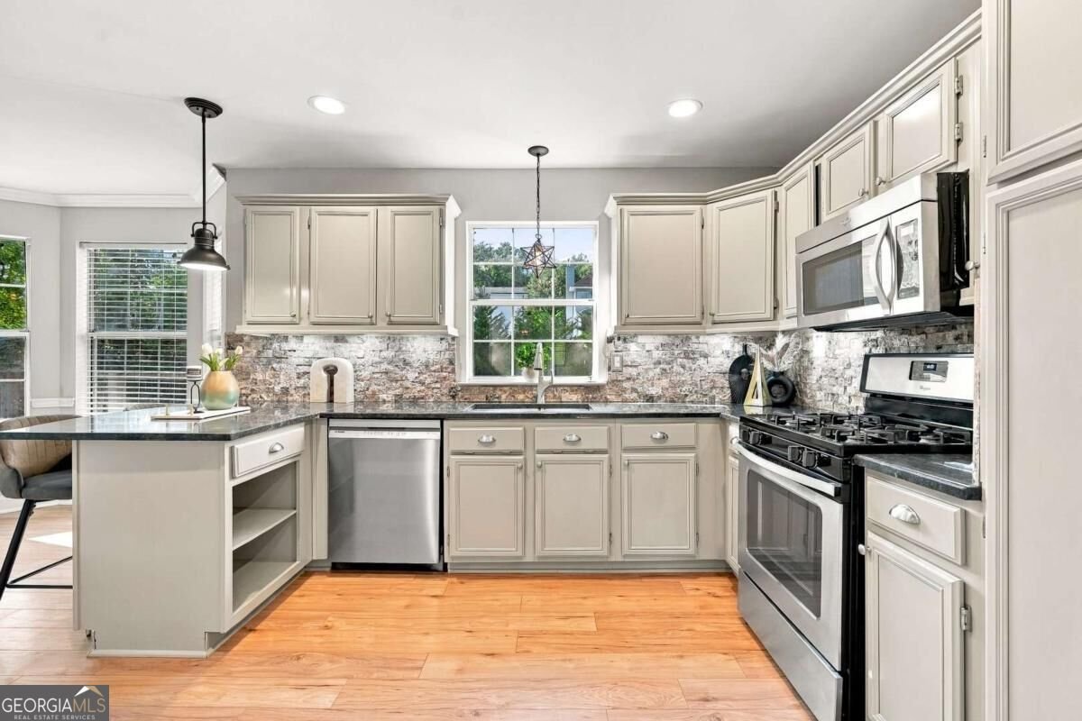 690 Ruxbury Court Suwanee - Photo 18