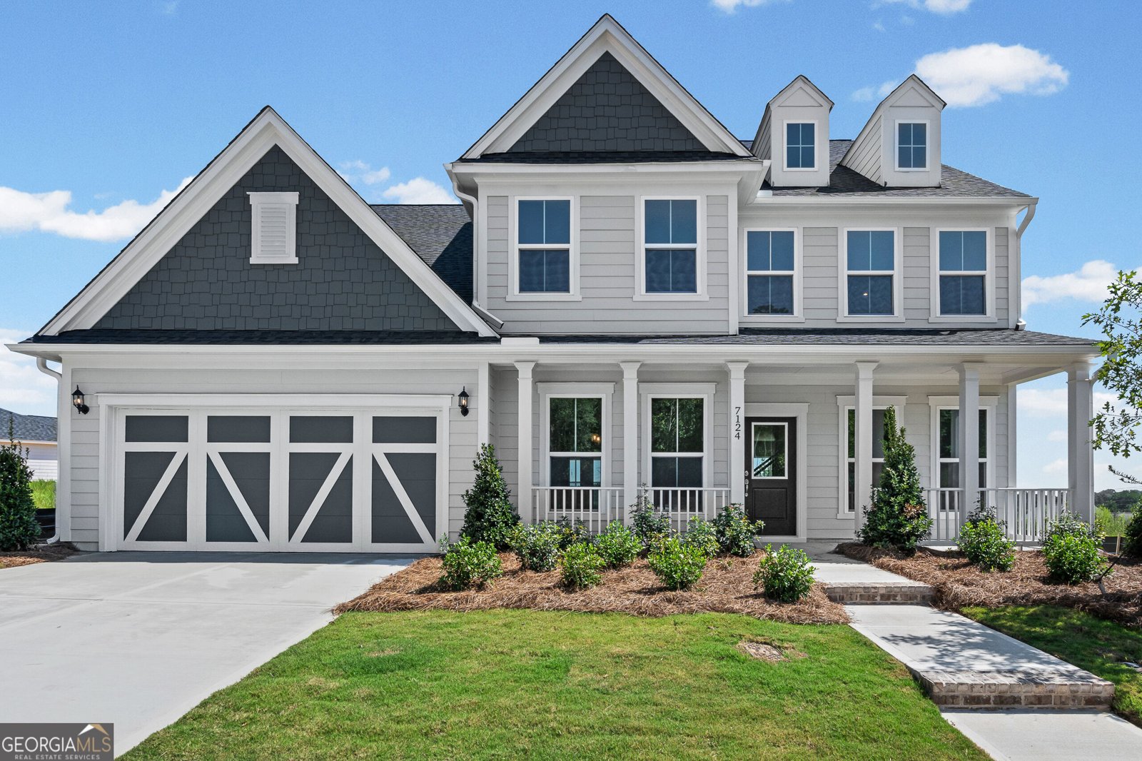 7124 Maple Brook Lane Flowery Branch - main photo