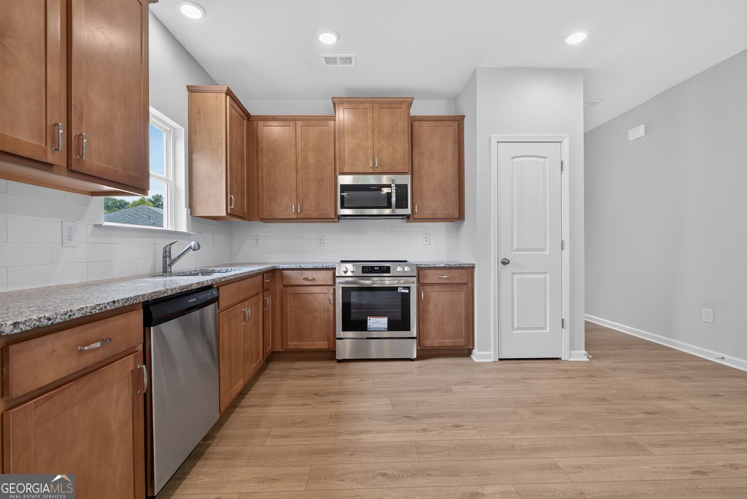 103 Live Oak Street Calhoun - Photo 14