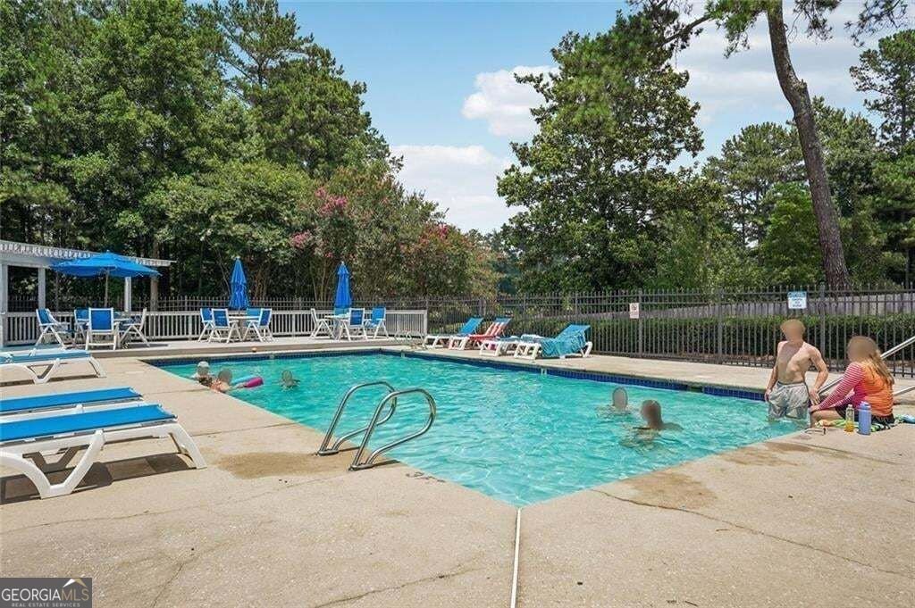 162 St Martin Drive Suwanee - Photo 35