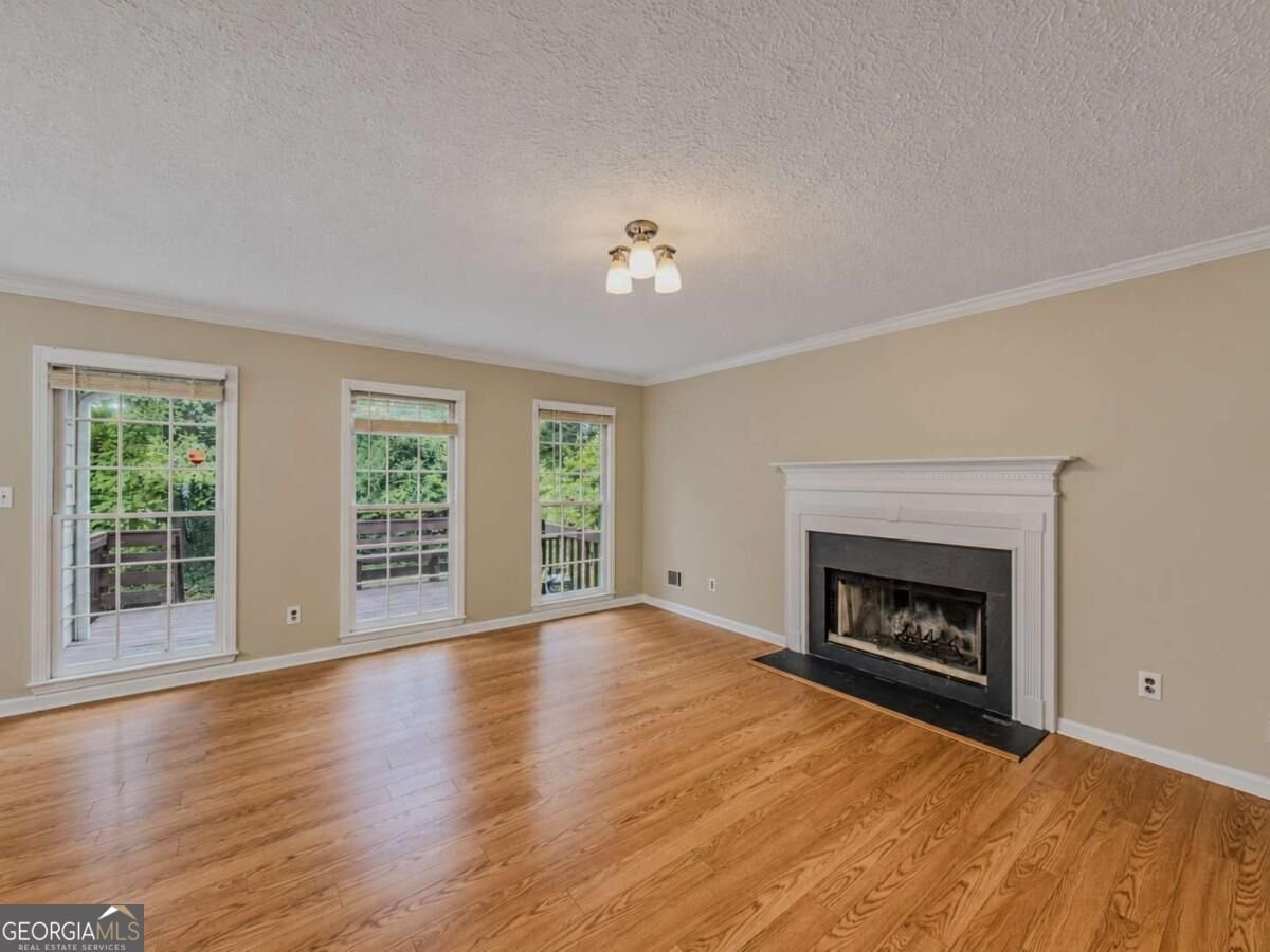 3381 Longfield Drive Snellville - Photo 8