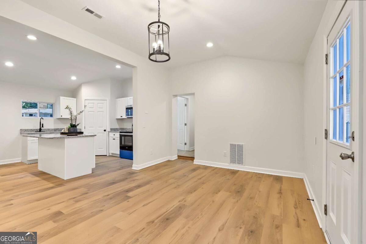 6532 Voyles Drive Riverdale - Photo 13