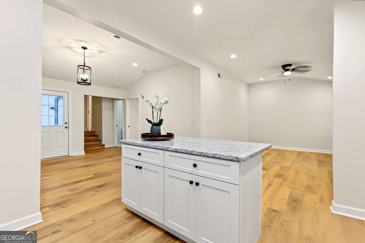 6532 Voyles Drive Riverdale - Photo 9