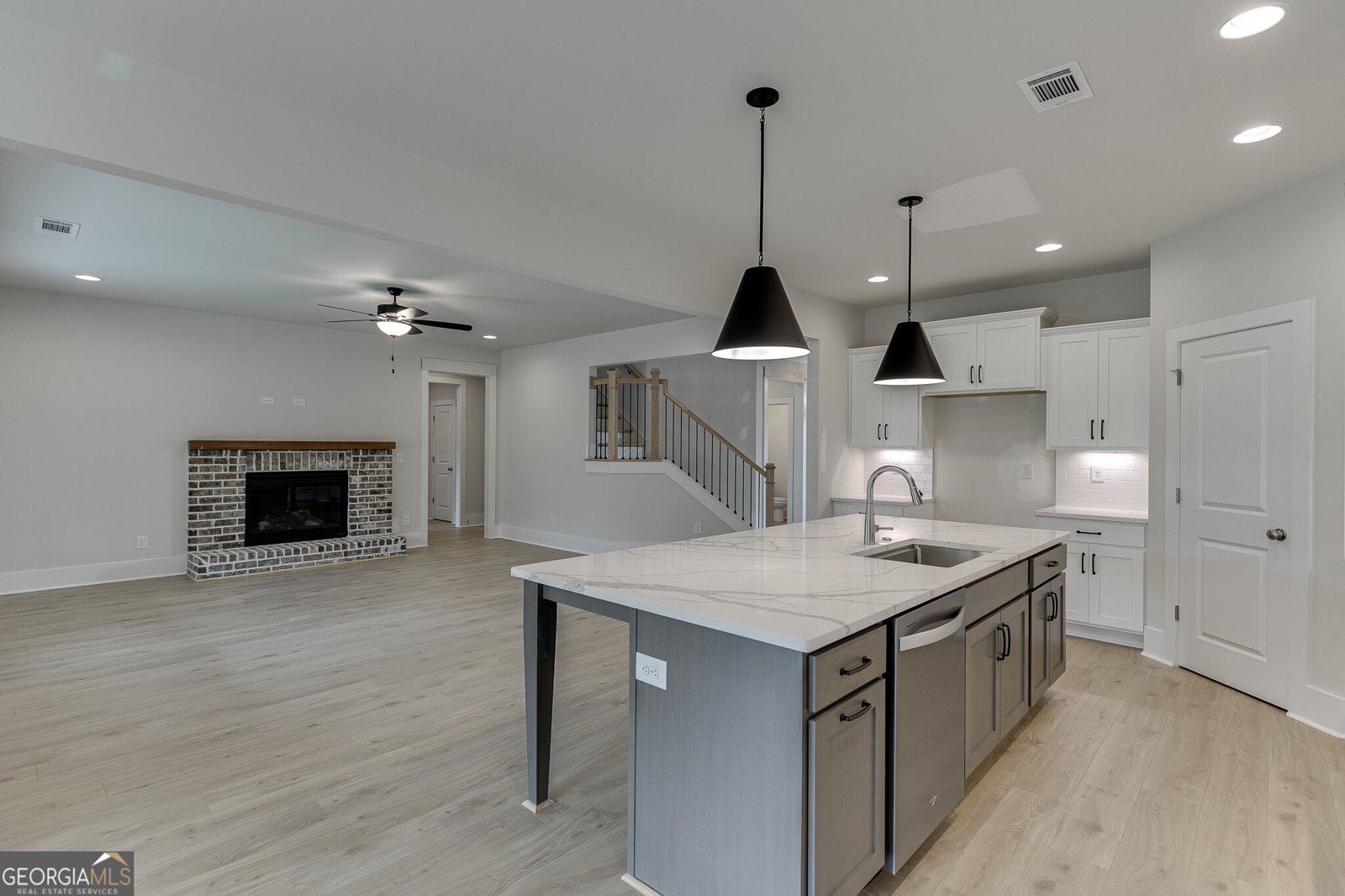 4870 Honeycrest Lane Buford - Photo 16