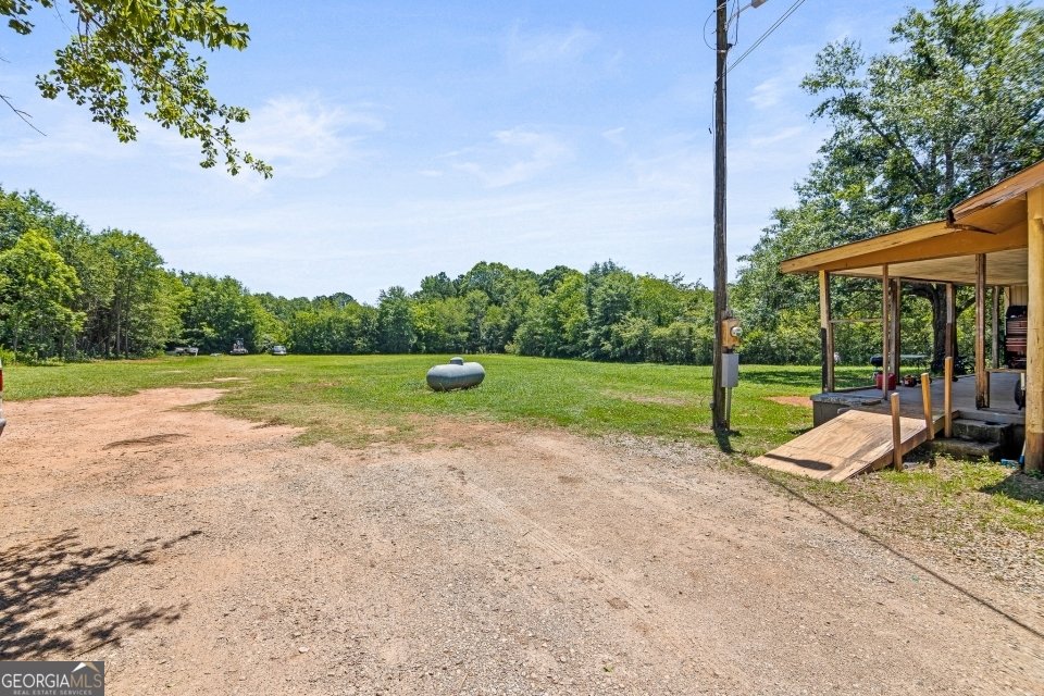 1302 McDonough Road Griffin - Photo 17