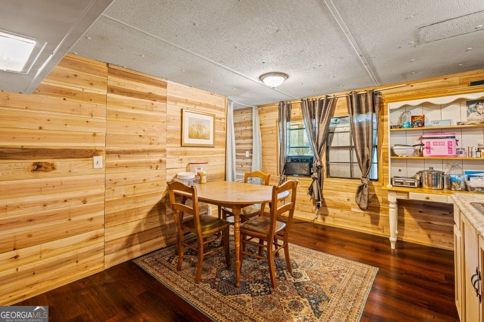1302 McDonough Road Griffin - Photo 9