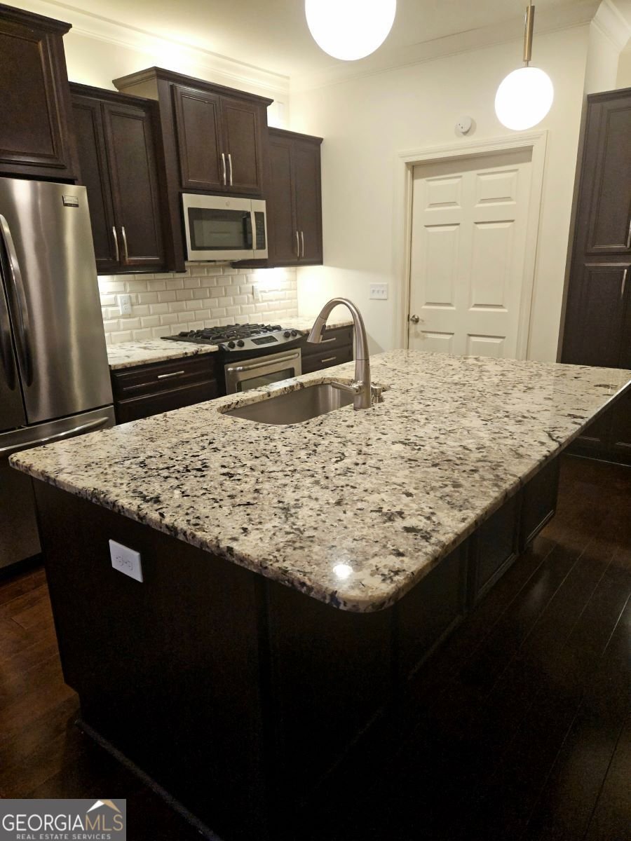 162 Senior Circle Gainesville - Photo 12