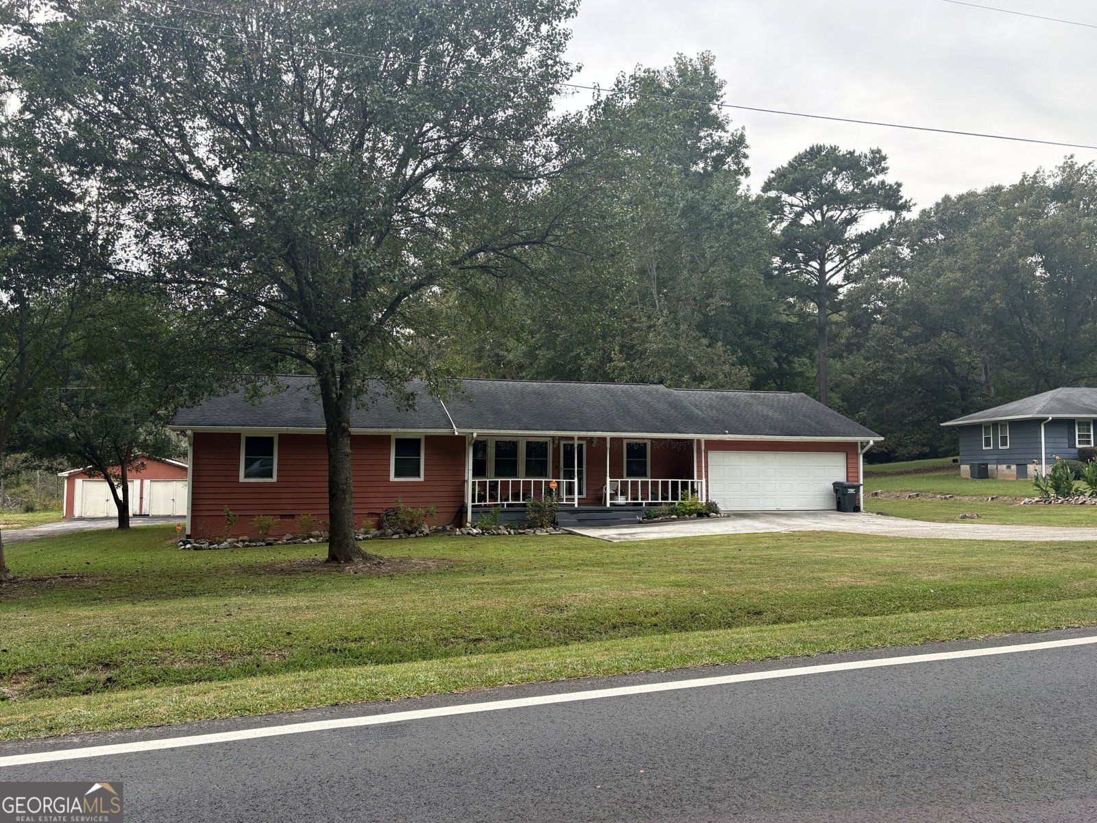 2063 Ebenezer Road Conyers - main photo
