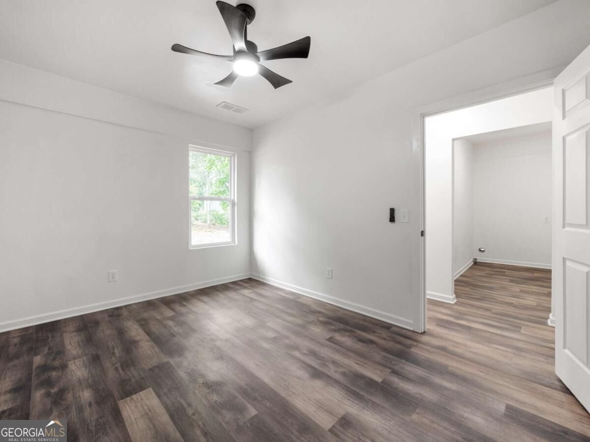3343 Barry Lane Gainesville - Photo 13