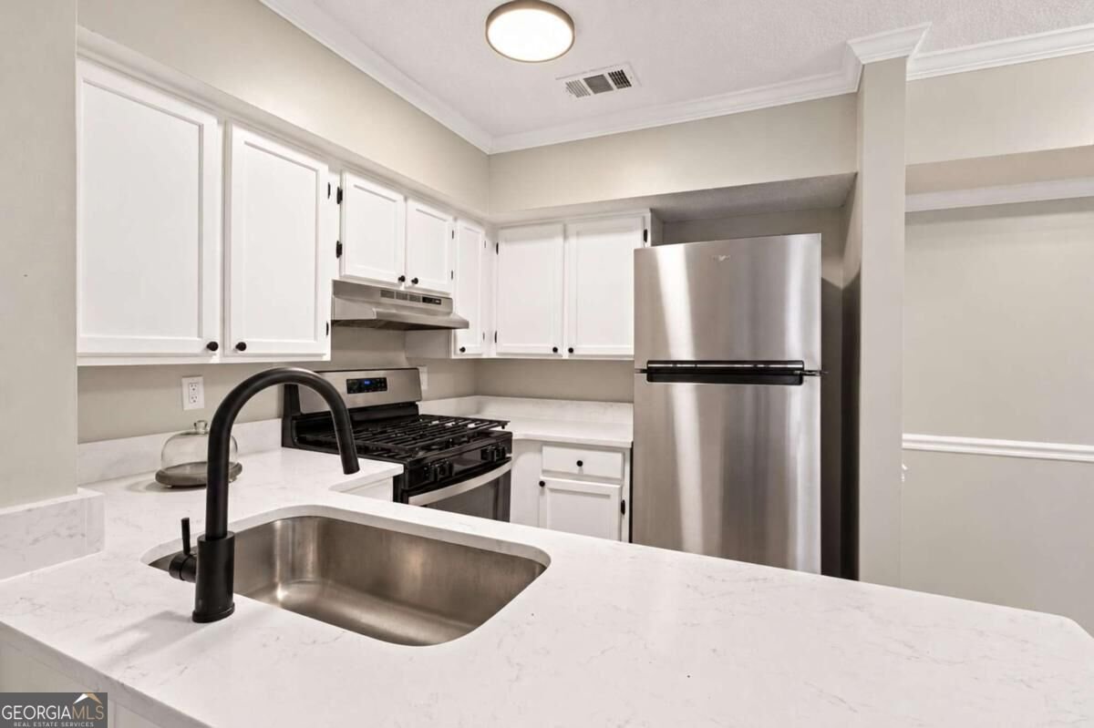 211 Cobblestone Trail Avondale Estates - Photo 13