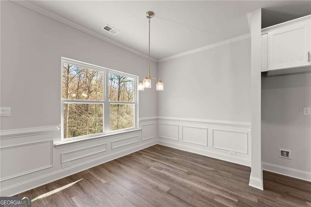 111 HALLOWED Drive Commerce - Photo 10