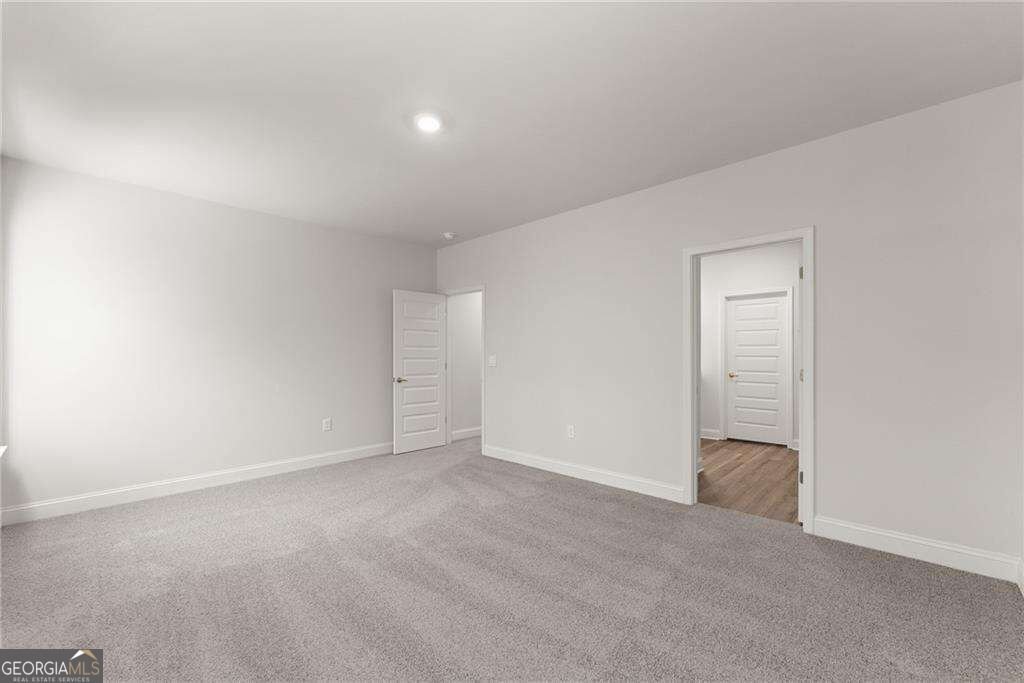 111 HALLOWED Drive Commerce - Photo 14