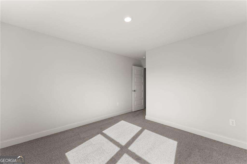 111 HALLOWED Drive Commerce - Photo 23