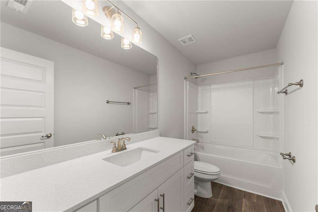 111 HALLOWED Drive Commerce - Photo 25
