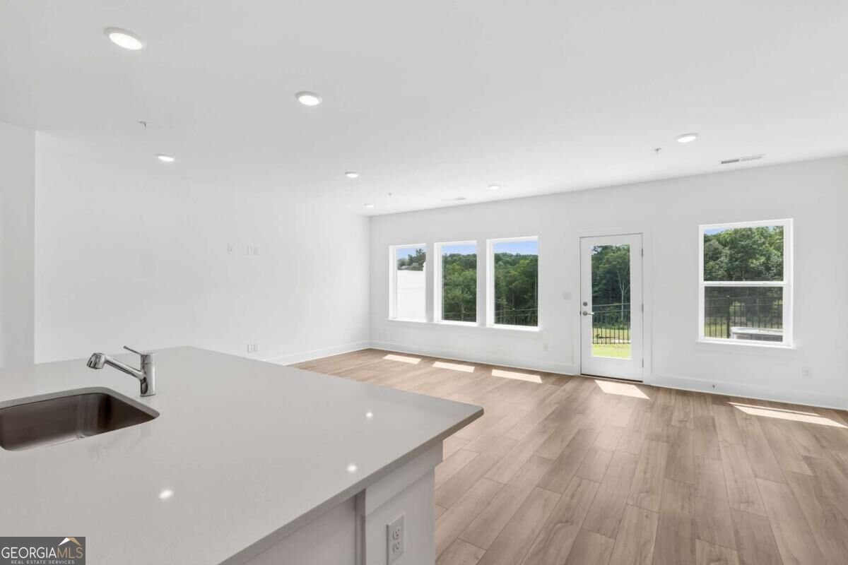 206 Redbud Road Canton - Photo 6