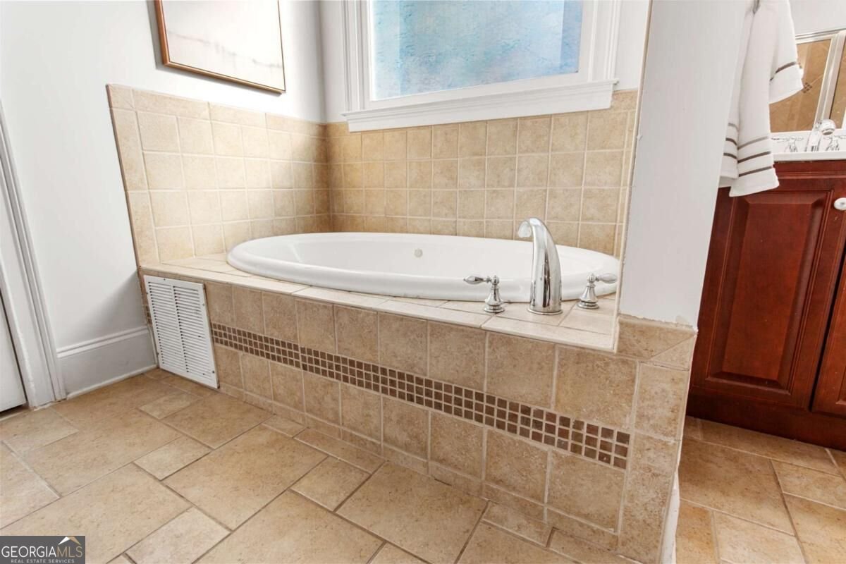 2356 Glynn Drive Atlanta - Photo 12