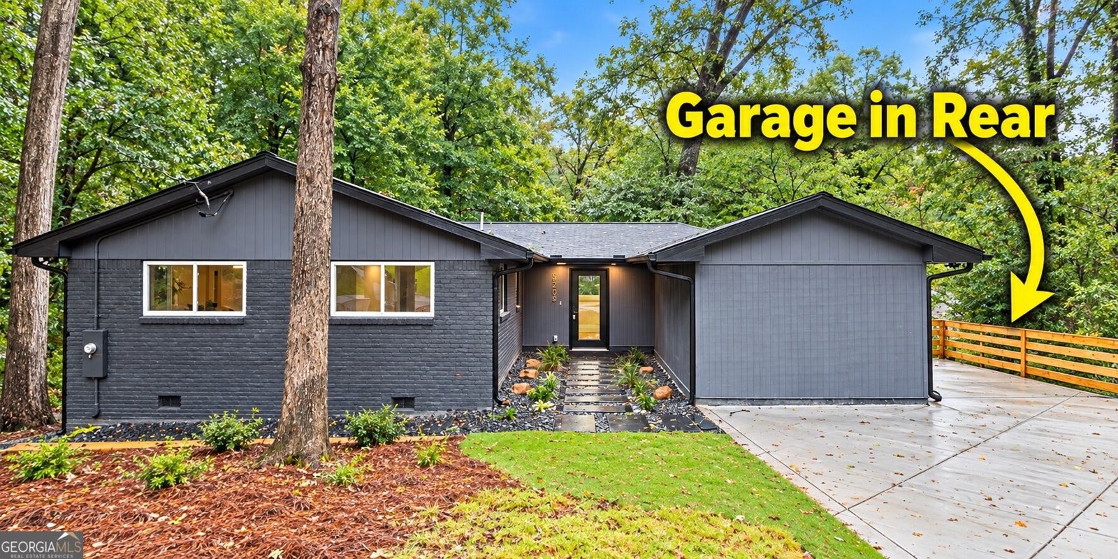 2363 Englewood Drive East Point - main photo