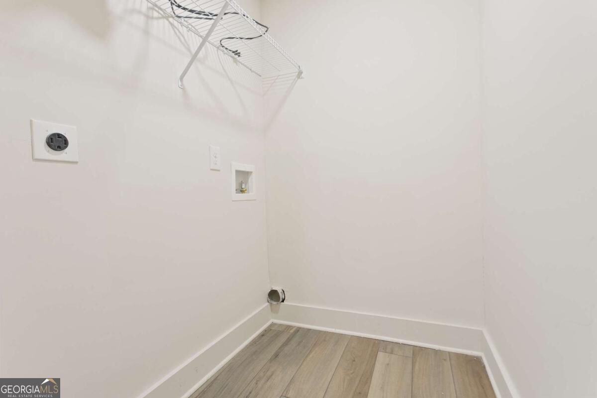 2363 Englewood Drive East Point - Photo 11