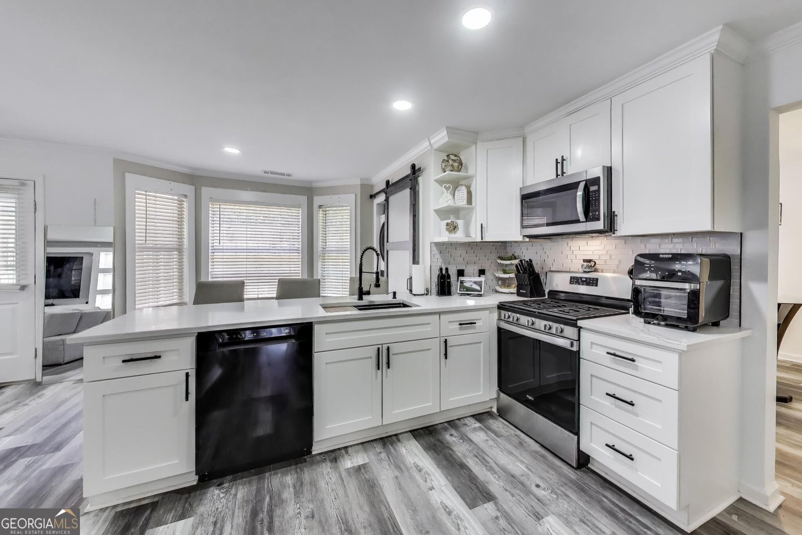 200 Tait Road Stockbridge - Photo 10