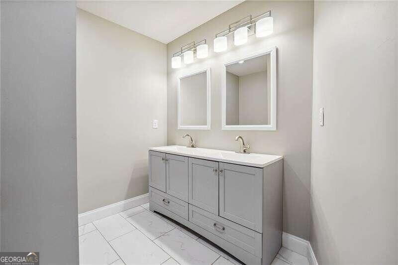 4274 Palm Springs Drive Atlanta - Photo 14