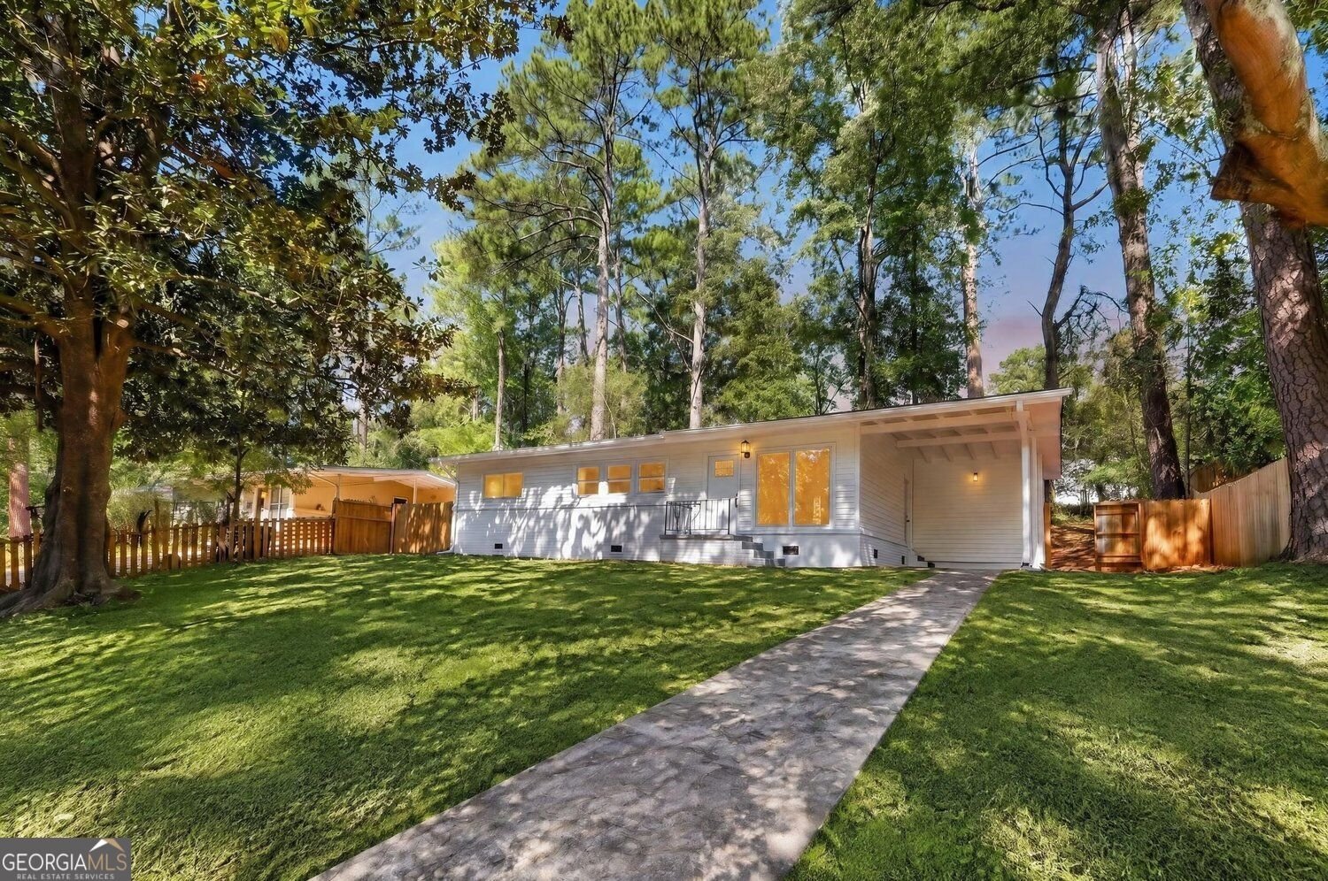 3726 Larkspur Terrace Decatur - main photo