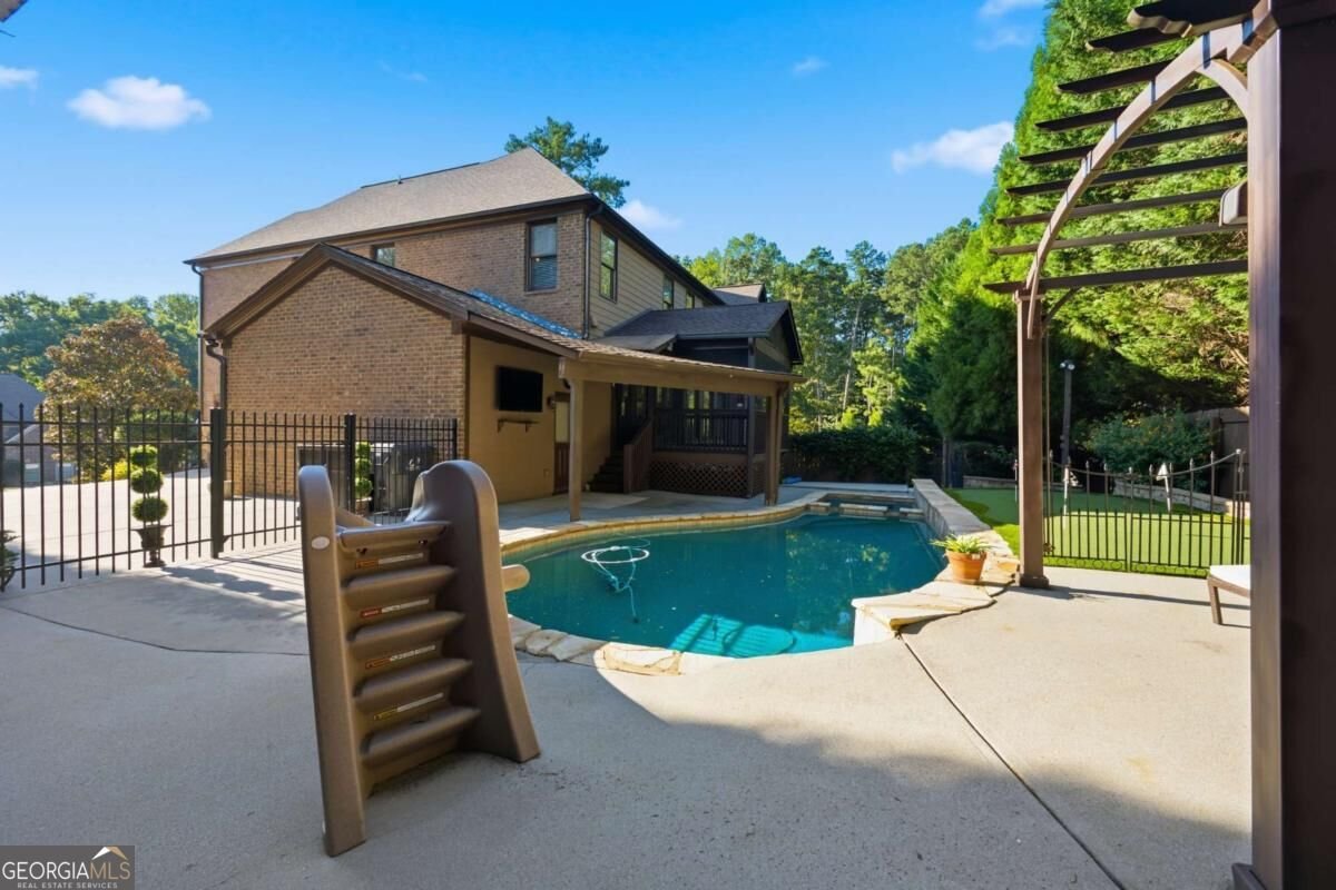 605 Settles Brook Court Suwanee - Photo 72