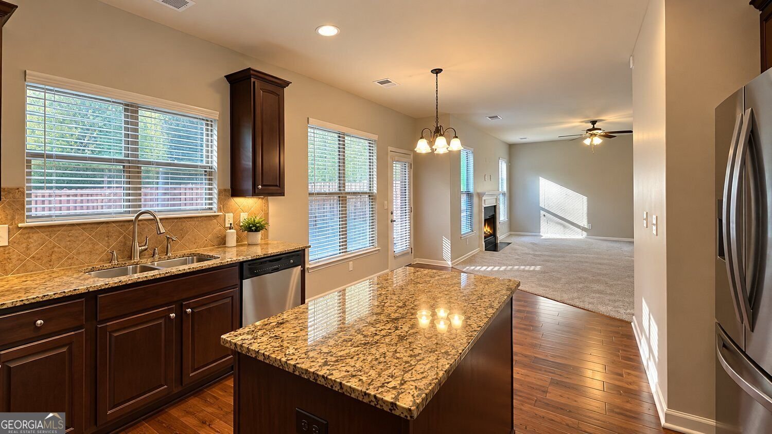 4243 Sir Dixon Drive Fairburn - Photo 9