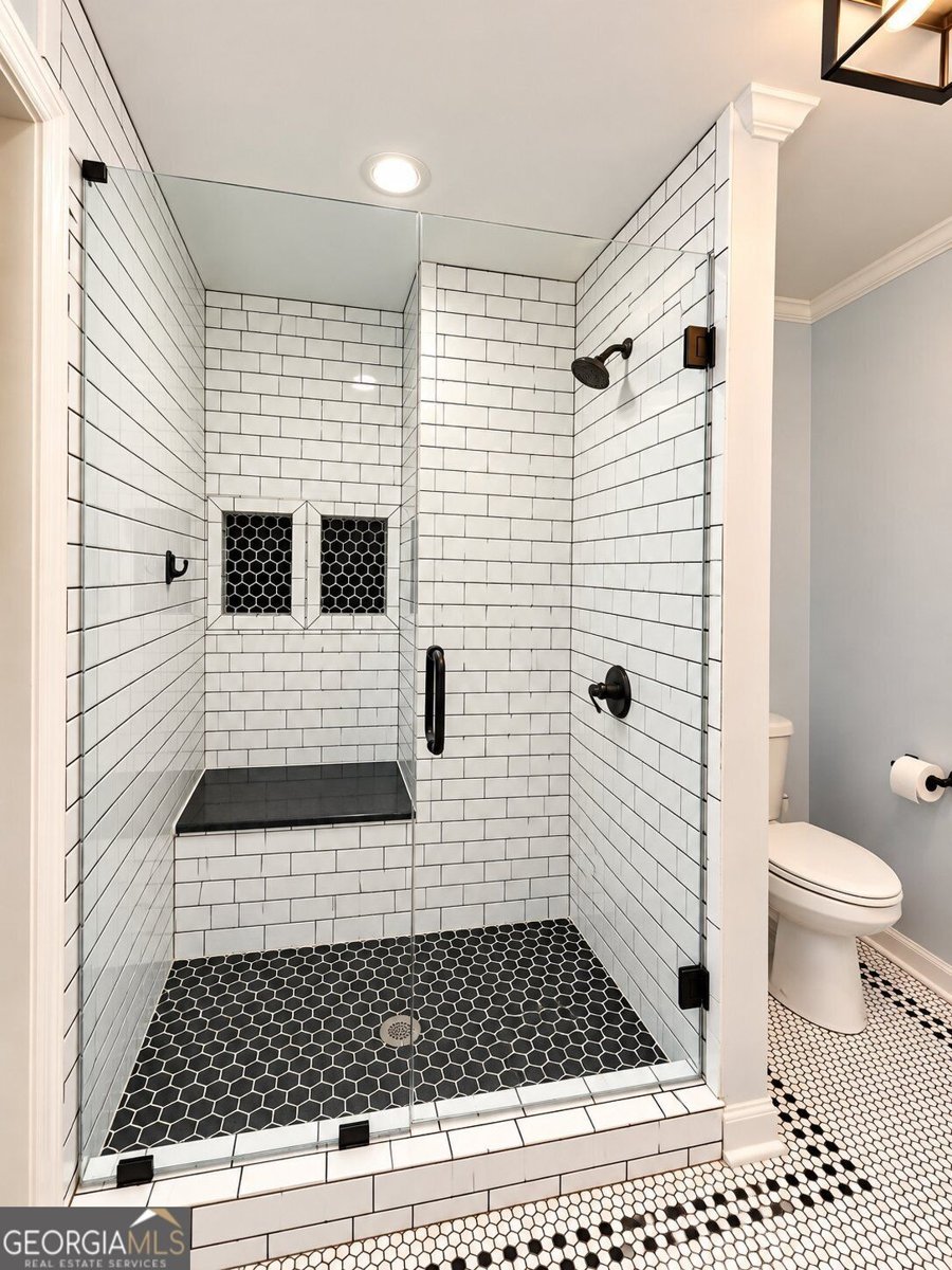 1300 Renee Drive Lilburn - Photo 9