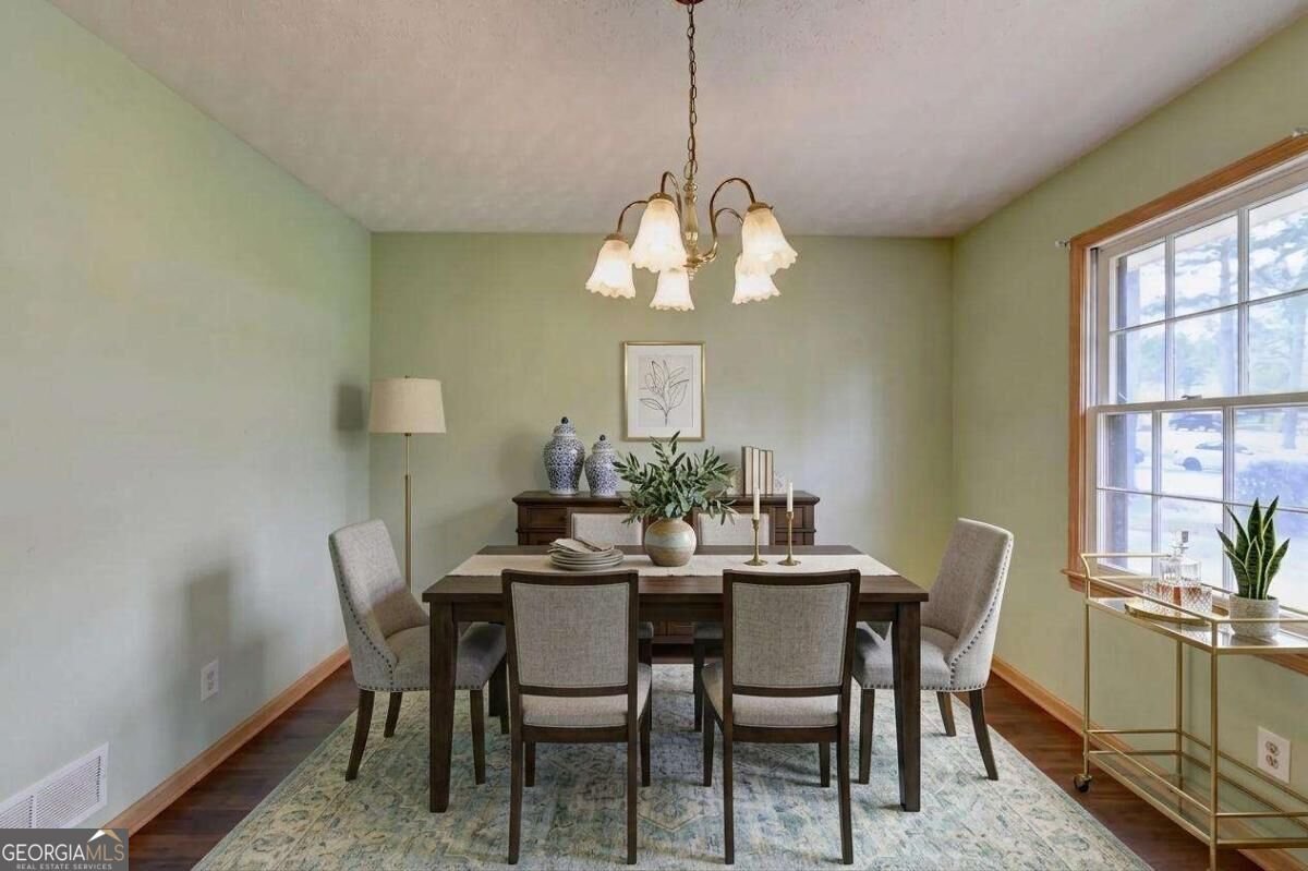 4061 Whispering Forest Court Lilburn - Photo 13