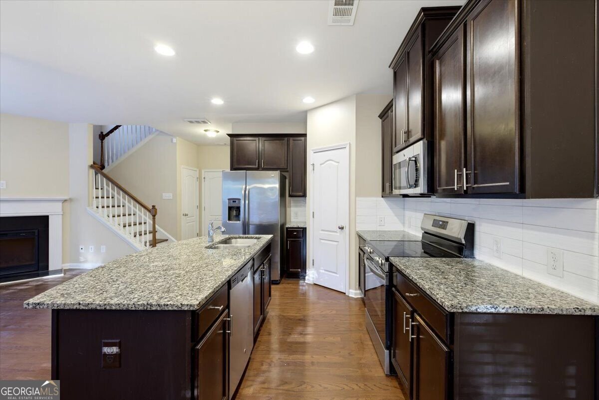 3345 Clear View Drive Snellville - Photo 16