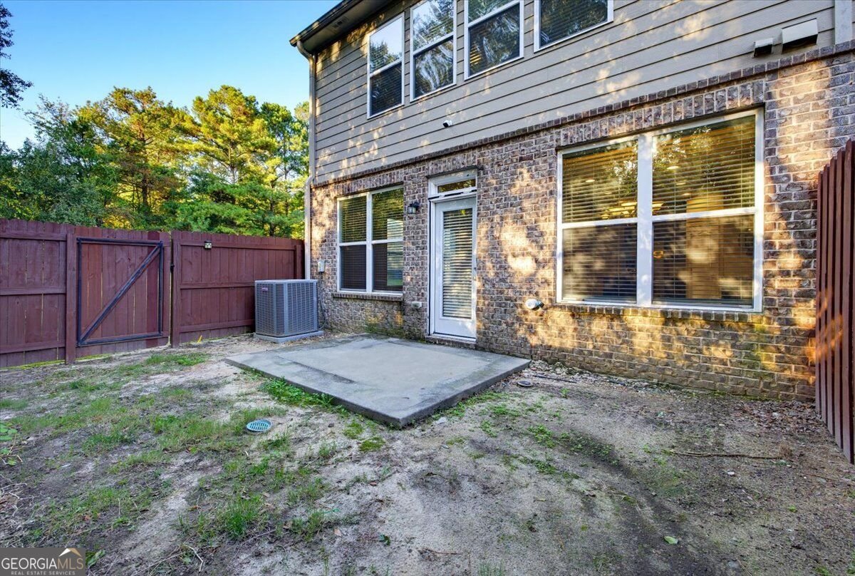3345 Clear View Drive Snellville - Photo 32