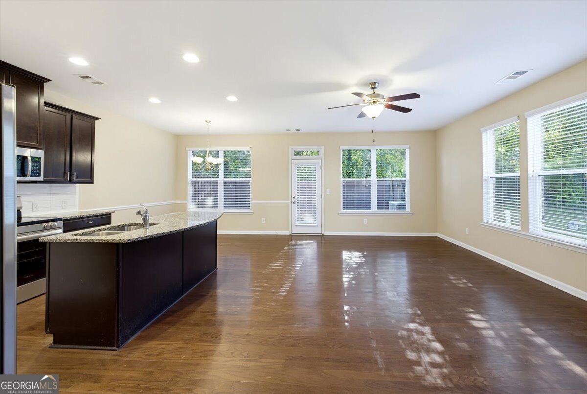 3345 Clear View Drive Snellville - Photo 9