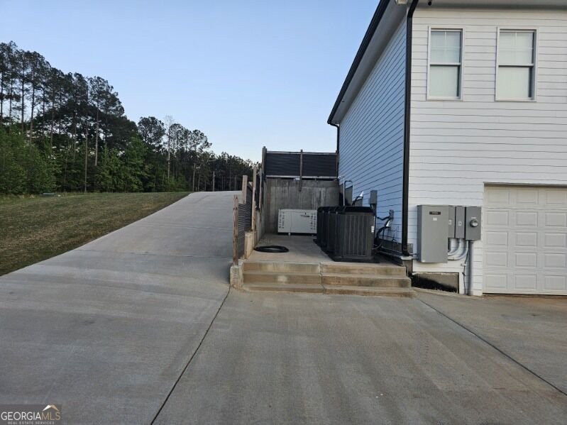 433 Clover Drive Social Circle - Photo 6