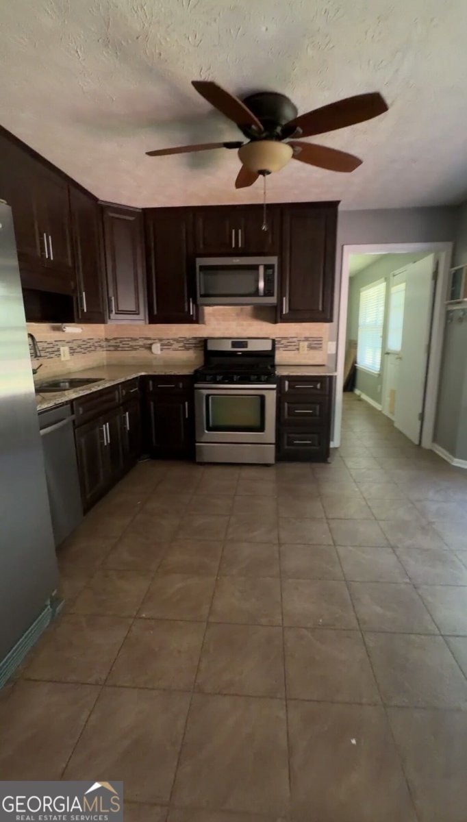 200 Brookview Drive Mcdonough - Photo 10