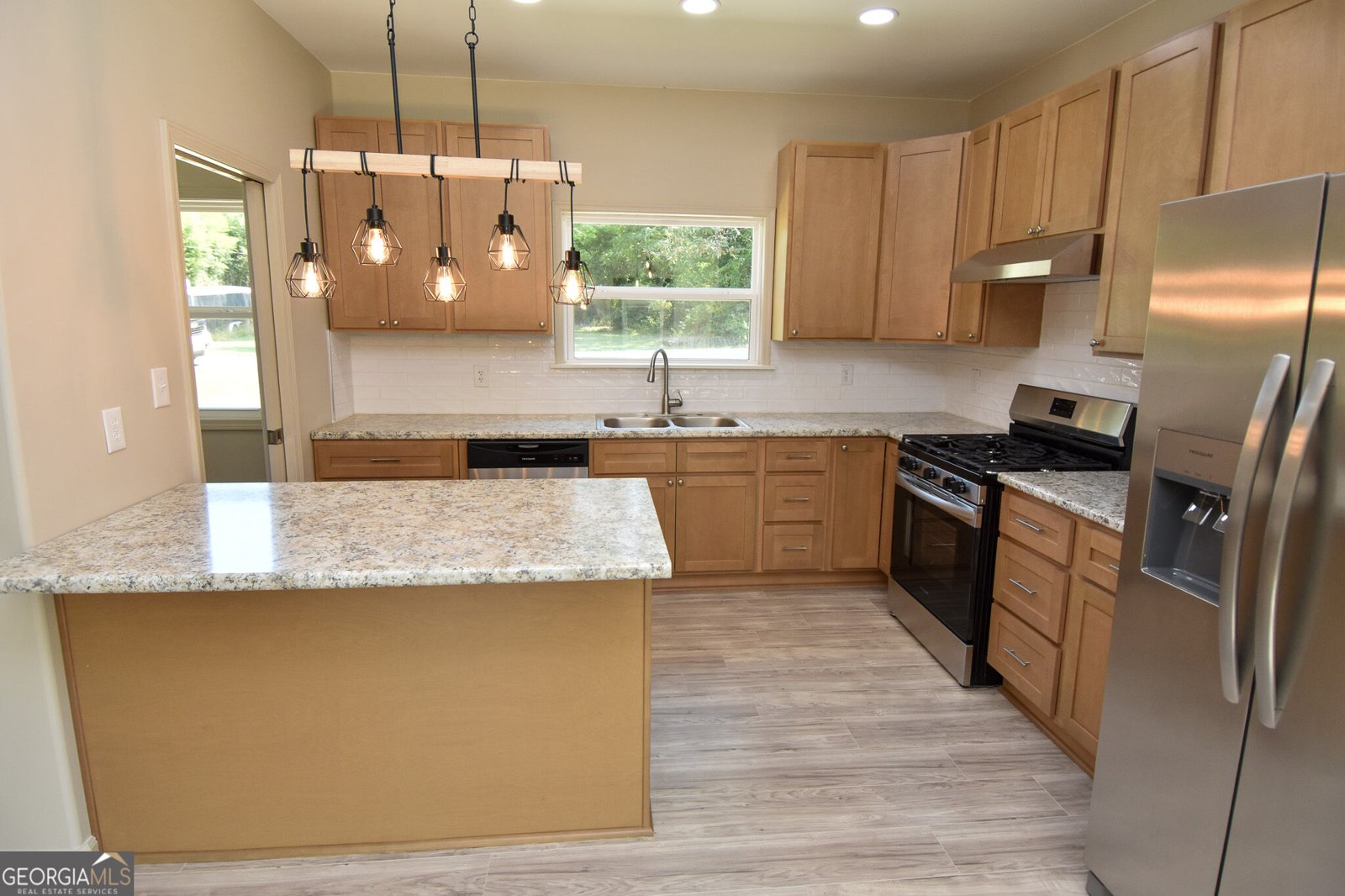 124 Johnson Street Barnesville - Photo 10